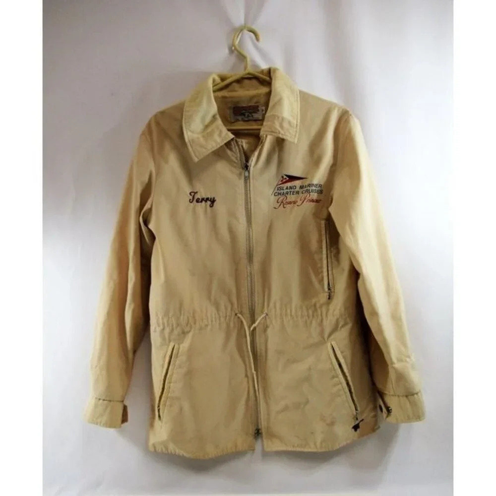 Khaki Windbreaker Terry Island Mariner Charter Cruises  Size Small Vintage